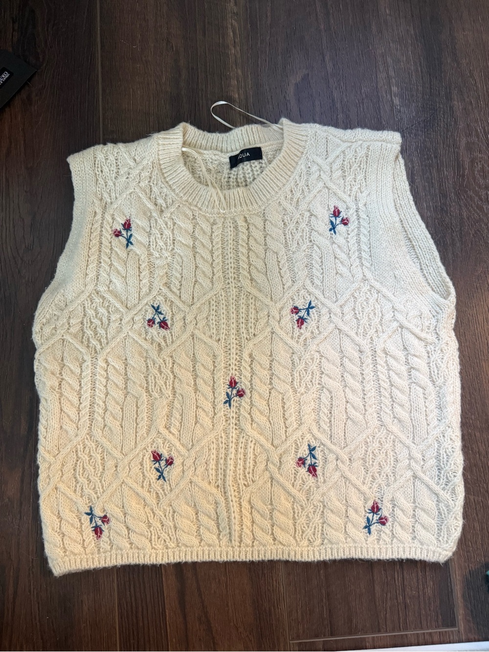 Aqua Cream Cable Knit Sleeveless Sweater Vest with Embroidered Flowers